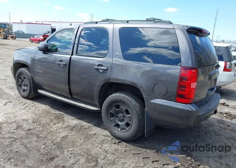 2010 Chevrolet Tahoe Lt из США, поврежденный, VIN 1GNUKBE02AR208577